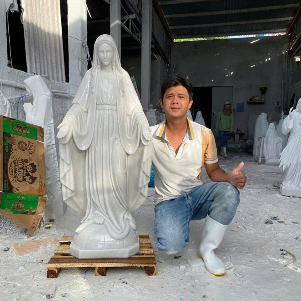 Mẫu tượng Đức Mẹ Ban Ơn đá cẩm thạch trắng đẹp cao 1,2 mét (BƠN39)