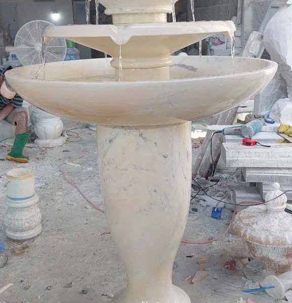 Mẫu đài phun nước đá vàng cà rốt cao 1,07 mét (ĐPN22)