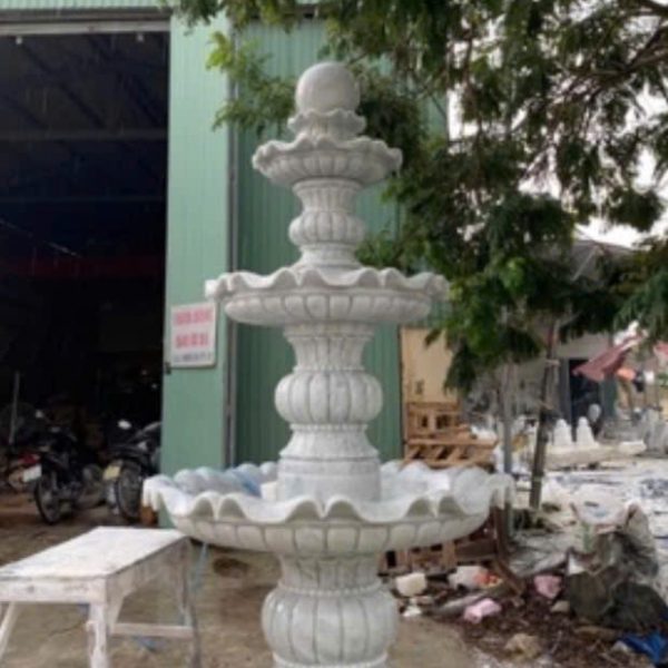 Đài phun nước đá tự nhiên cao 2,4 mét (ĐPN48)
