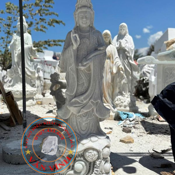 Tượng Phật Bà Tay Cầm Gậy Như Ý bằng đá cẩm thạch nguyên khối cao 1,4 mét (QAD58)